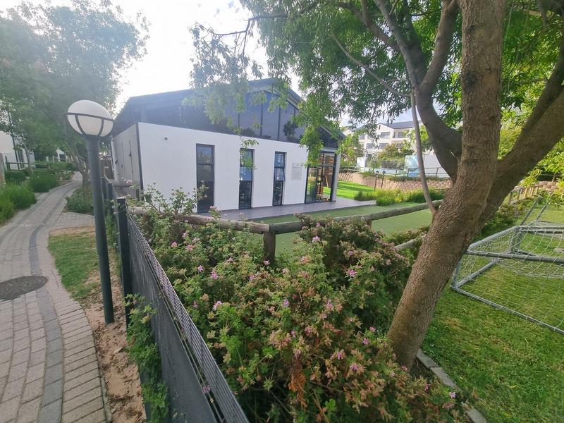 1 Bedroom Property for Sale in De Zicht Estate Western Cape